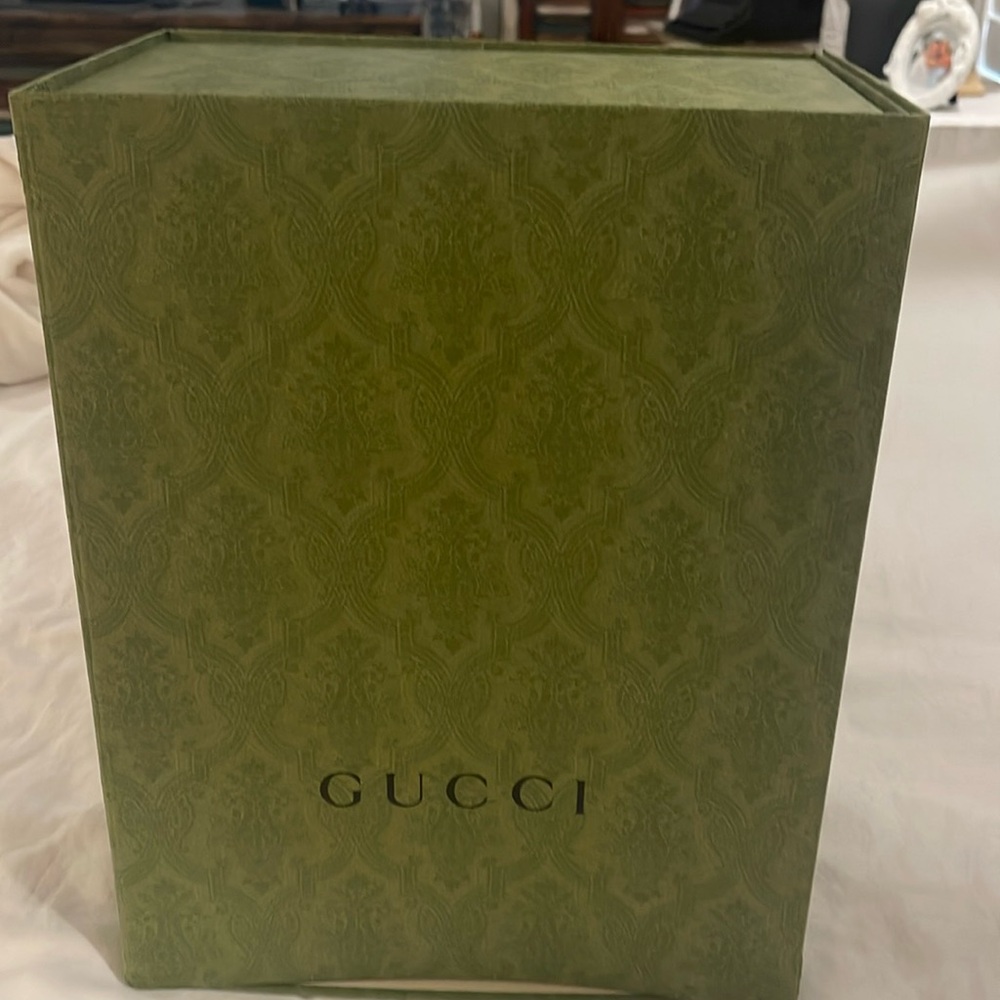 COPY - Gucci Box for bag